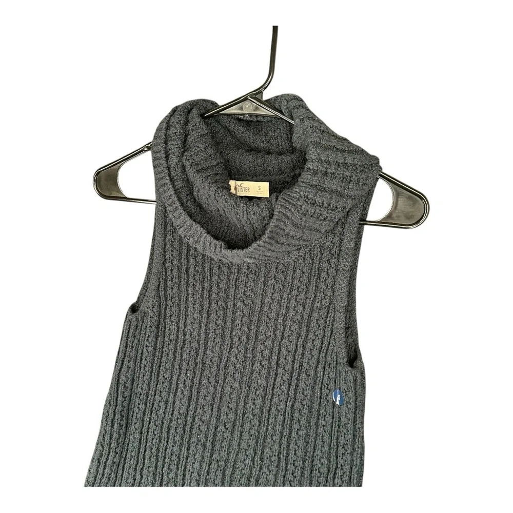 Hollister Women’s S Small Navy Sleeveless Turtleneck Tank Y2K Cozy Knit Boho